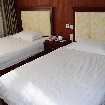 Hotel Super 8 Beijing Daxing Huangcun Exterior foto