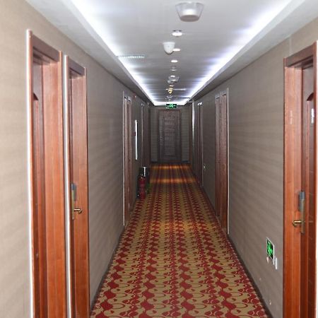 Hotel Super 8 Beijing Daxing Huangcun Exterior foto
